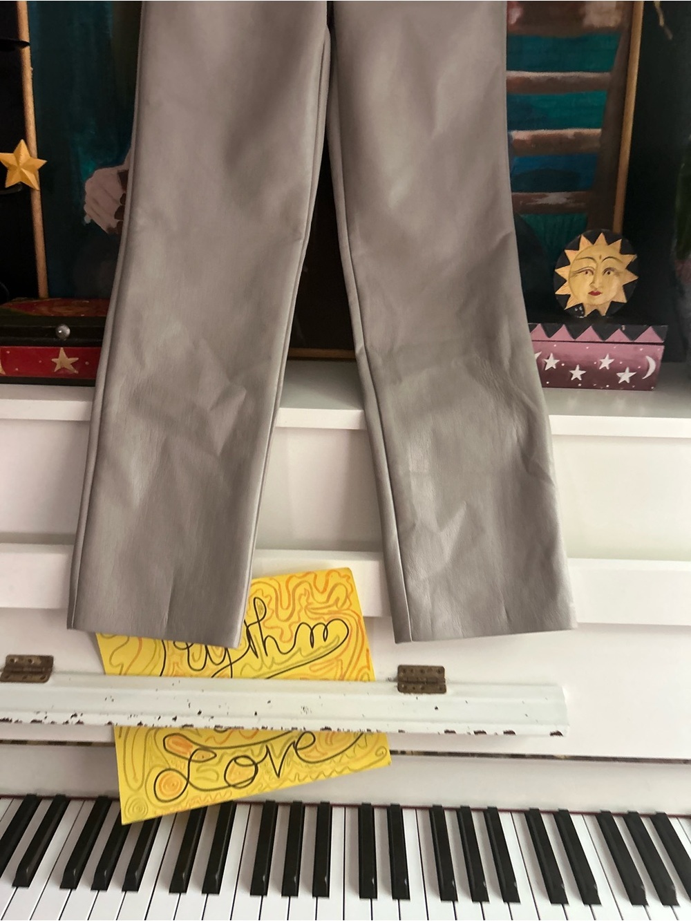 Aritzia Wilfred Melina Vegan Leather Straight Leg Pants Taupe Size 00 - Picture 7 of 12